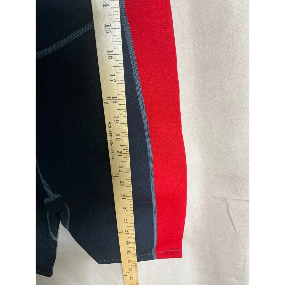 Hevto Wetsuit Shorty Kids Size 12 Black Red New Front Zip 2mm Neoprene Youth